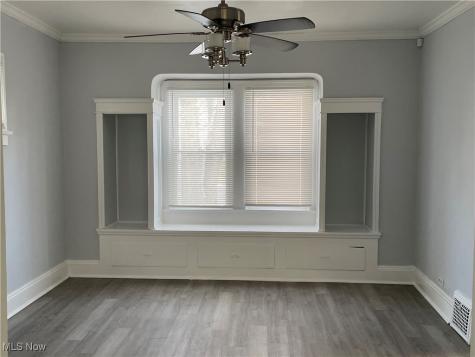 3377 Lownesdale Road Cleveland OH 44112