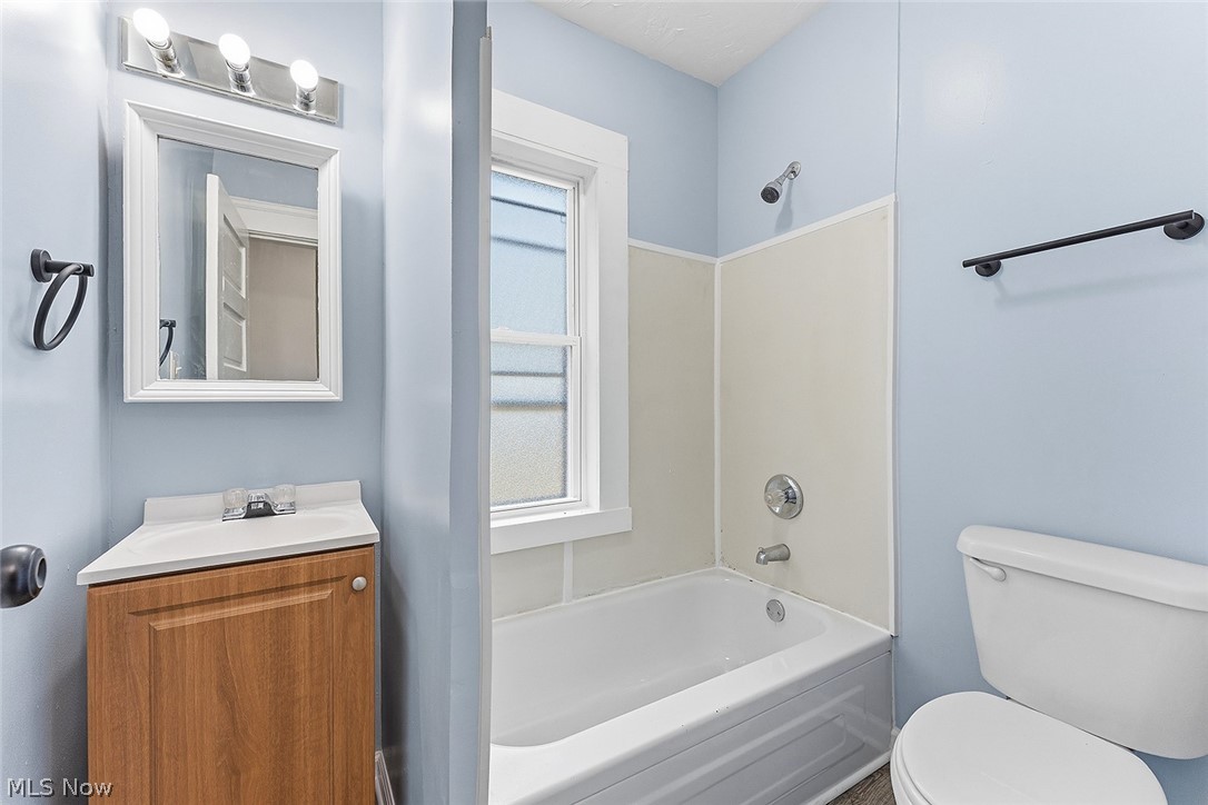 1349 E 115th Street Cleveland OH 44106
