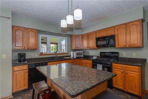 3101 Wickford Avenue NW Canton OH 44708