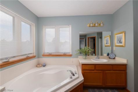 3101 Wickford Avenue NW Canton OH 44708