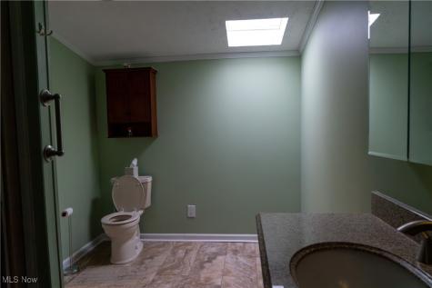 337 Pin Oak Circle Elyria OH 44035