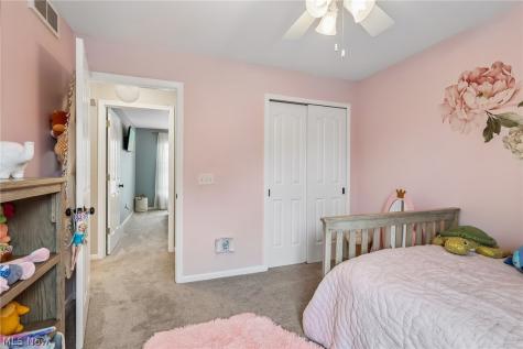 36616 Haverford Place Avon OH 44011