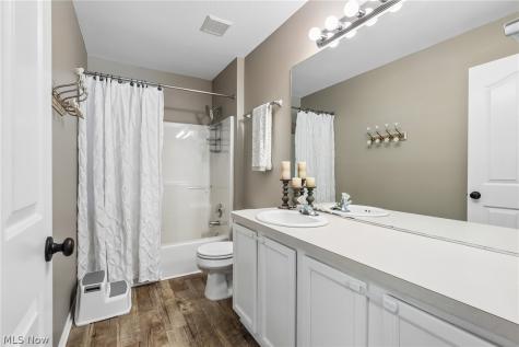 36616 Haverford Place Avon OH 44011