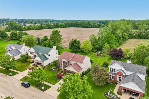 36616 Haverford Place Avon OH 44011