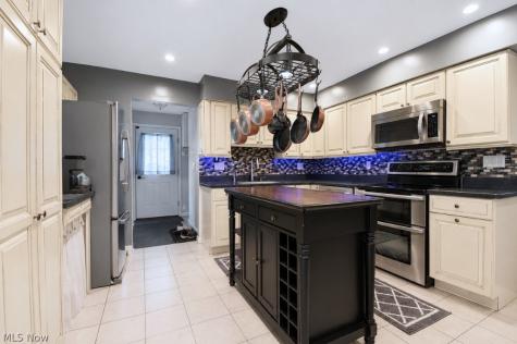 6257 Iroquois Trail Mentor OH 44060