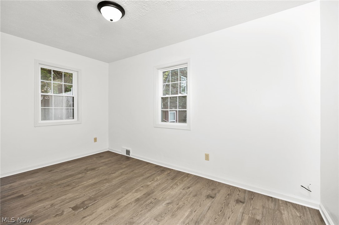 419 Celia Avenue Akron OH 44312