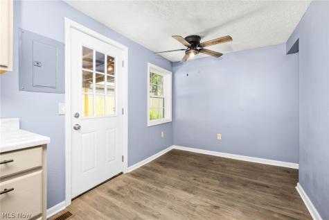 419 Celia Avenue Akron OH 44312