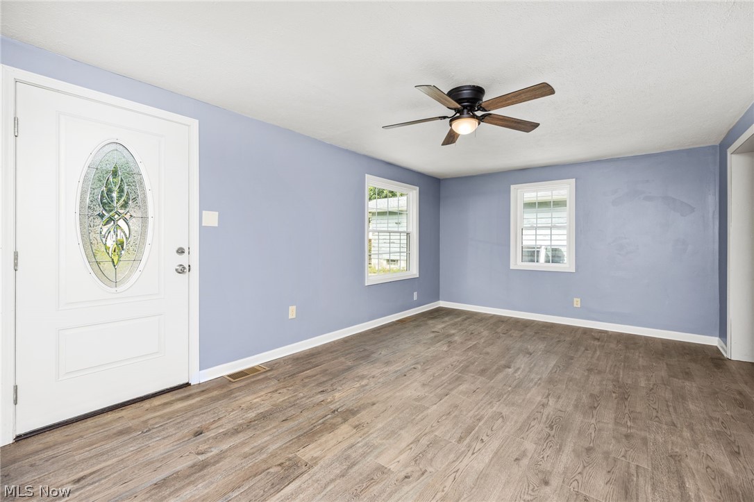 419 Celia Avenue Akron OH 44312