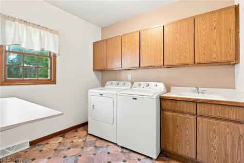 169 Taylor Boulevard Lagrange OH 44050