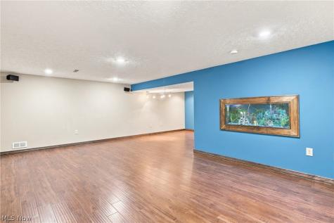 169 Taylor Boulevard Lagrange OH 44050