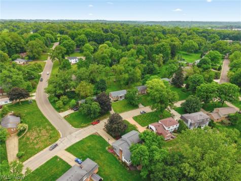 1212 Linwood Avenue SW North Canton OH 44720