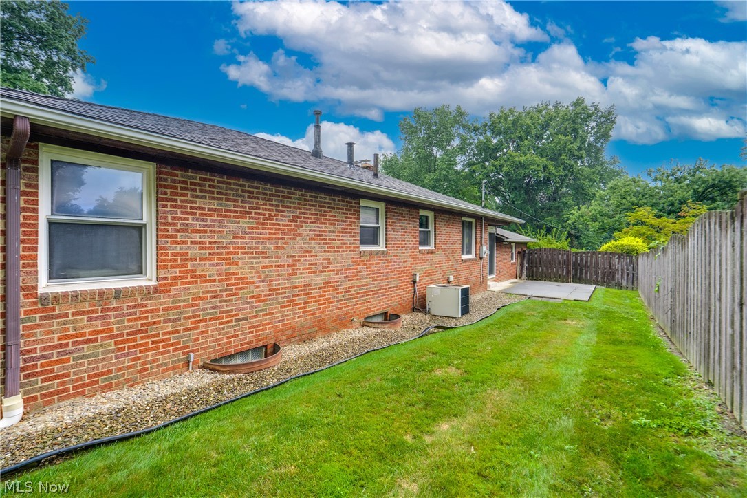 2624 Eaton Road NW Canton OH 44708