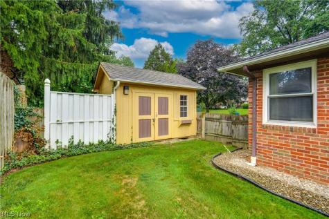 2624 Eaton Road NW Canton OH 44708