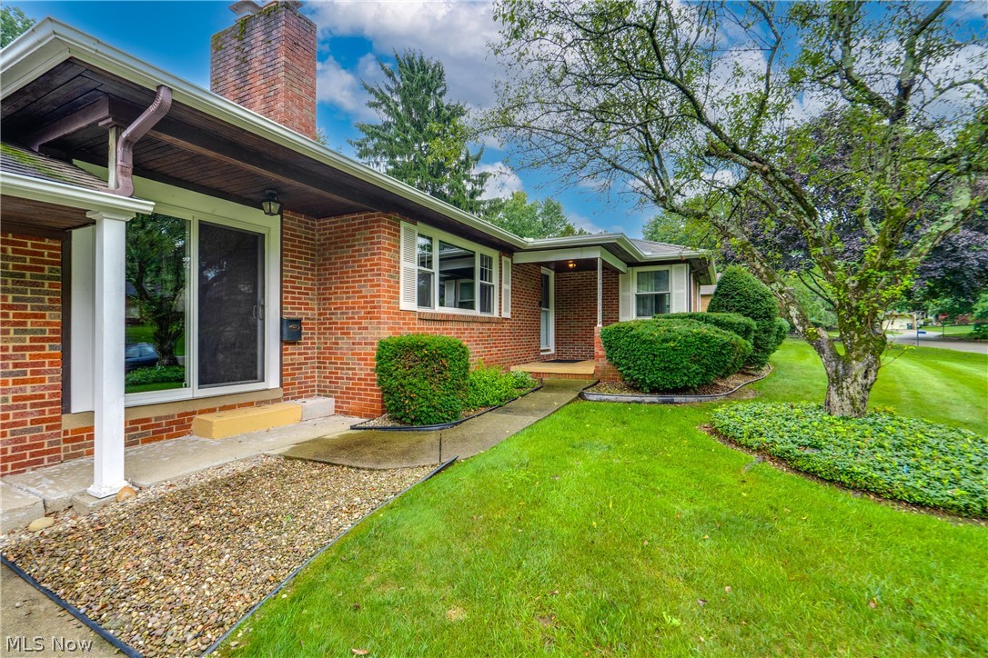 2624 Eaton Road NW Canton OH 44708