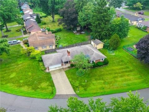 2624 Eaton Road NW Canton OH 44708