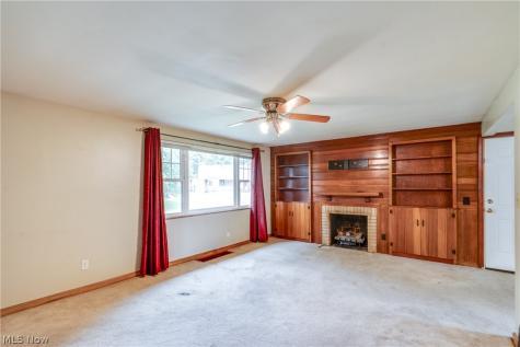 2624 Eaton Road NW Canton OH 44708