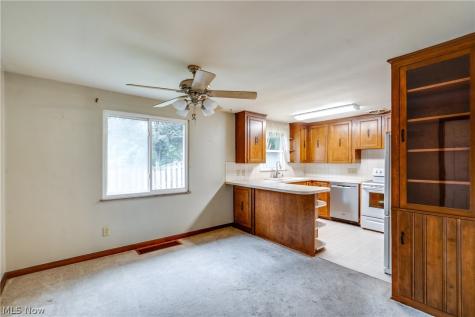 2624 Eaton Road NW Canton OH 44708