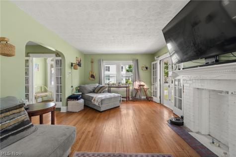901 Park Avenue Elyria OH 44035