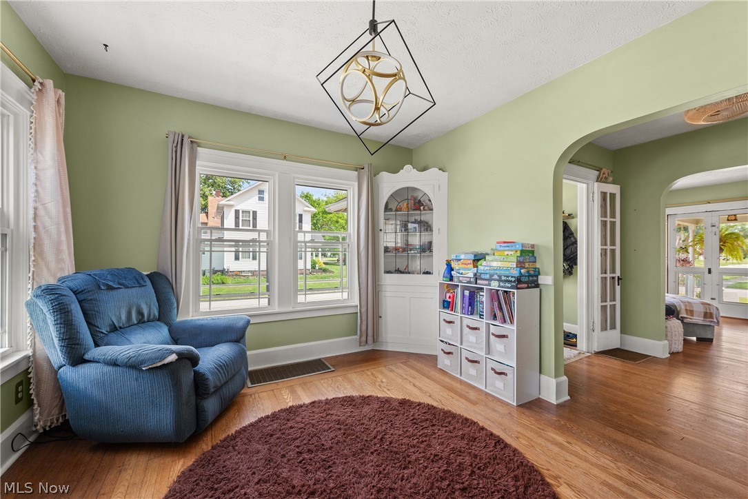 901 Park Avenue Elyria OH 44035