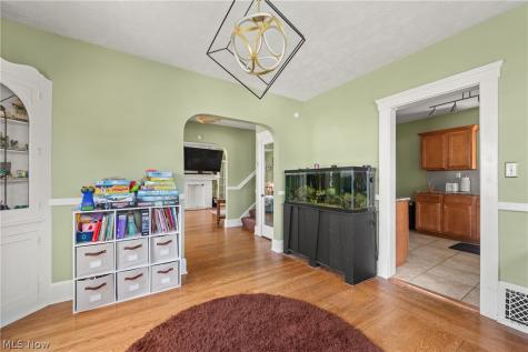 901 Park Avenue Elyria OH 44035
