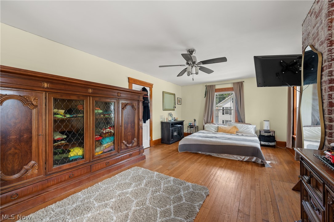 901 Park Avenue Elyria OH 44035