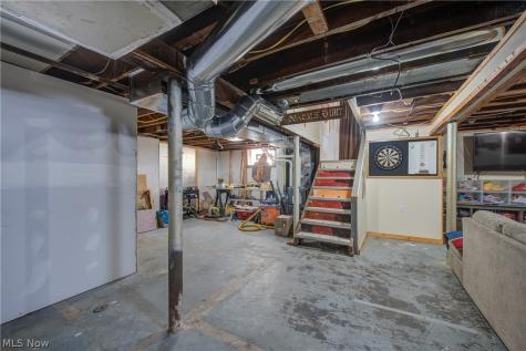901 Park Avenue Elyria OH 44035