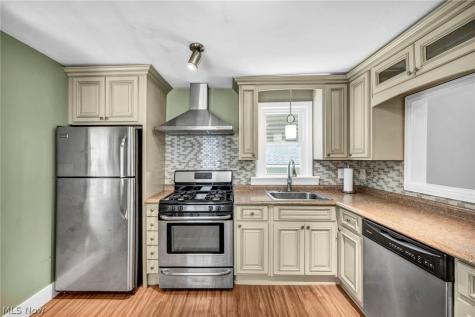 446 E Washington Street Medina OH 44256