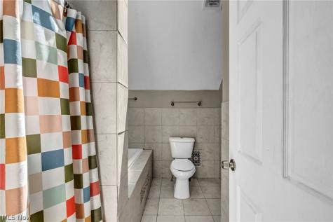 446 E Washington Street Medina OH 44256