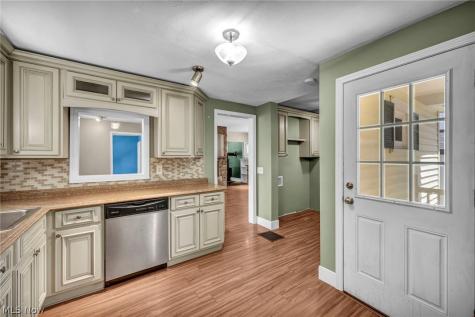 446 E Washington Street Medina OH 44256
