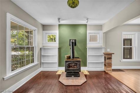 446 E Washington Street Medina OH 44256