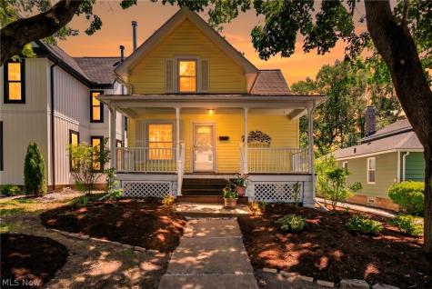446 E Washington Street Medina OH 44256