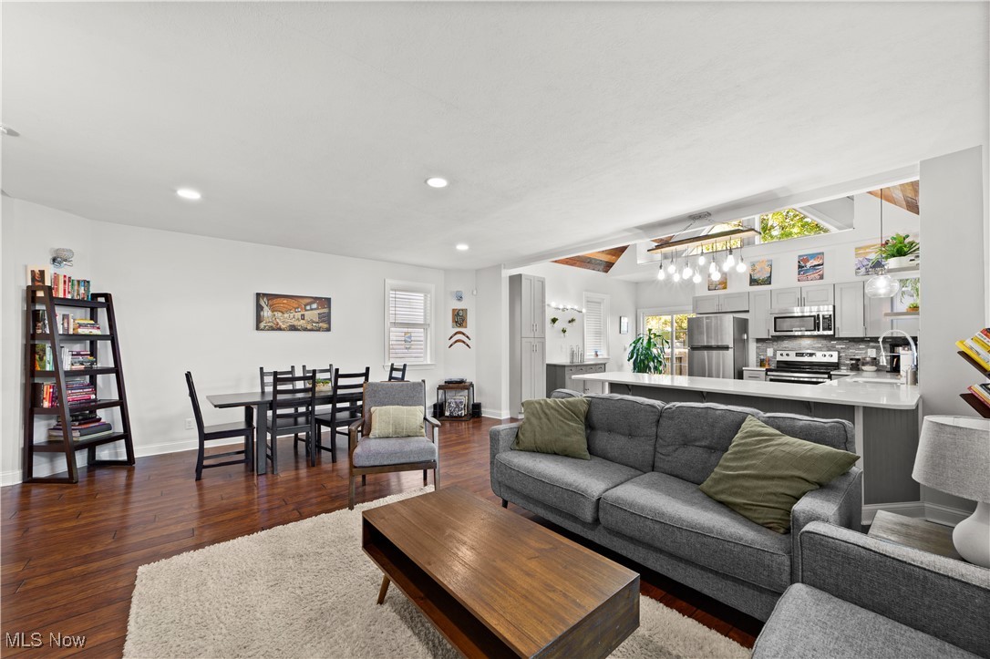 1866 W 45th Street Cleveland OH 44102