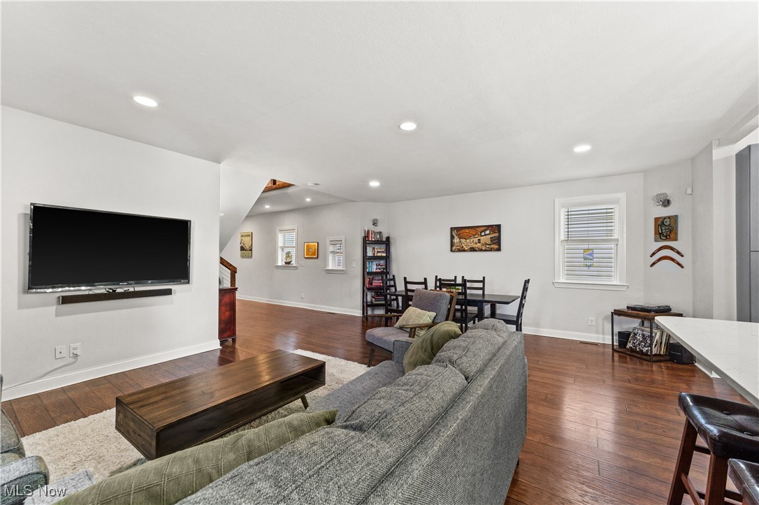 1866 W 45th Street Cleveland OH 44102