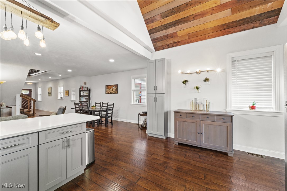 1866 W 45th Street Cleveland OH 44102