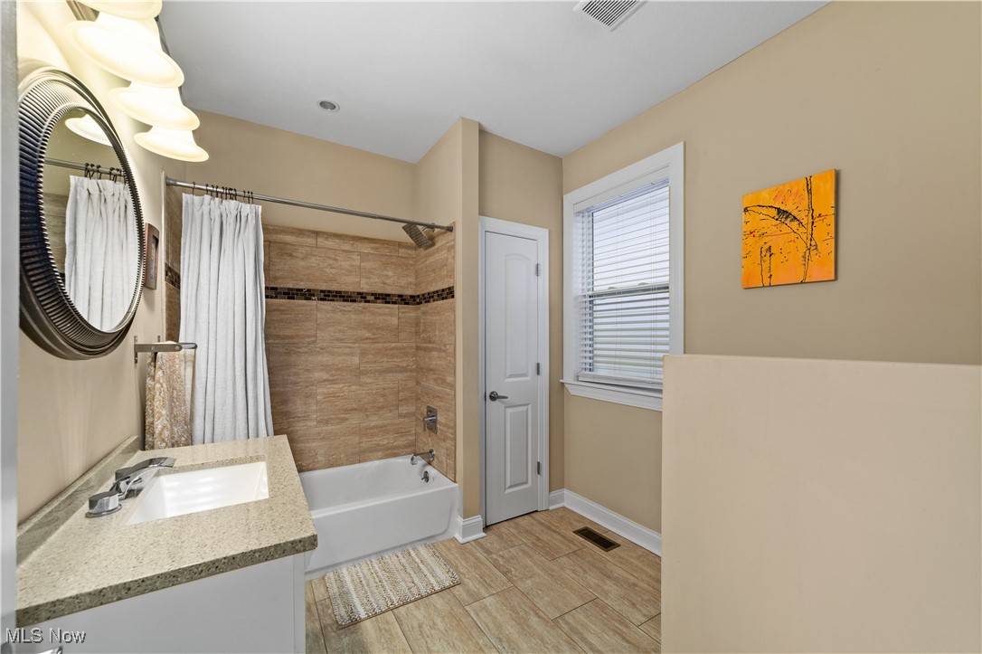 1866 W 45th Street Cleveland OH 44102