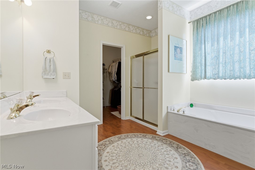 15220 Chestnut Oak Lane Strongsville OH 44149