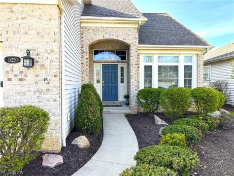 15220 Chestnut Oak Lane Strongsville OH 44149