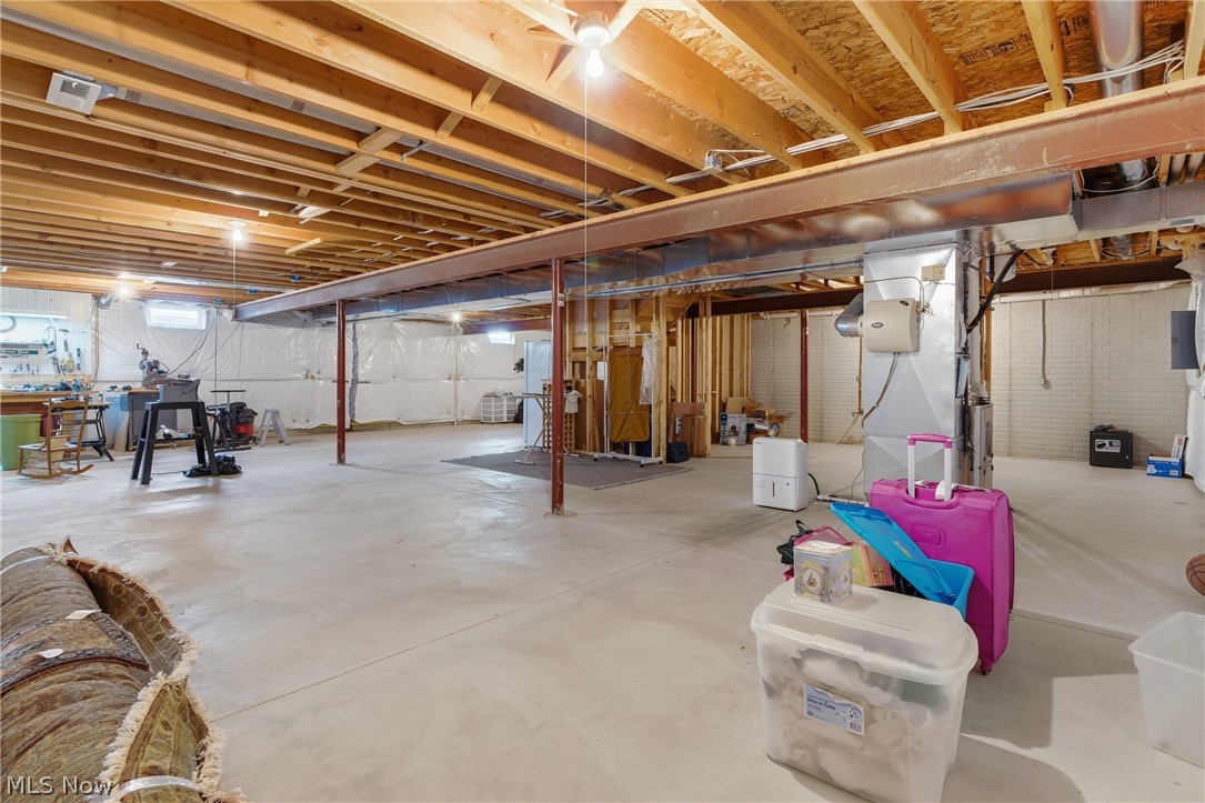15220 Chestnut Oak Lane Strongsville OH 44149