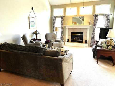 15220 Chestnut Oak Lane Strongsville OH 44149
