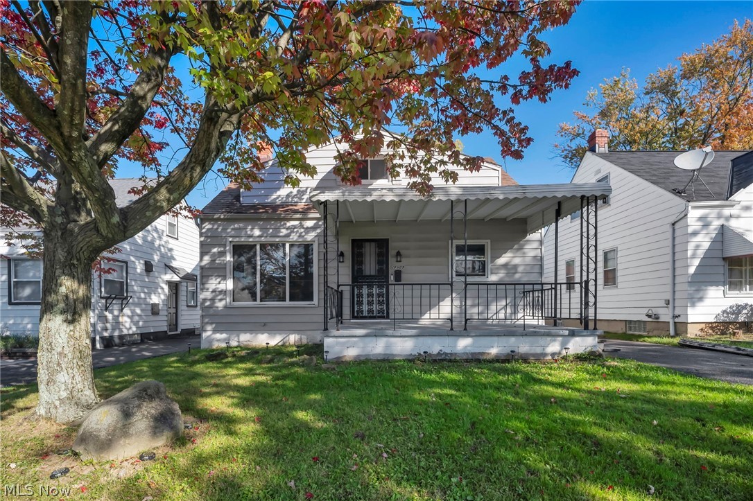 19409 Fairway Avenue Maple Heights OH 44137