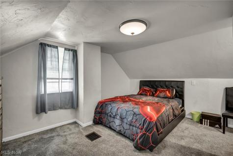 19409 Fairway Avenue Maple Heights OH 44137