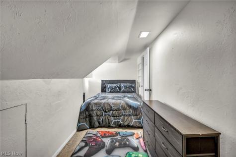 19409 Fairway Avenue Maple Heights OH 44137