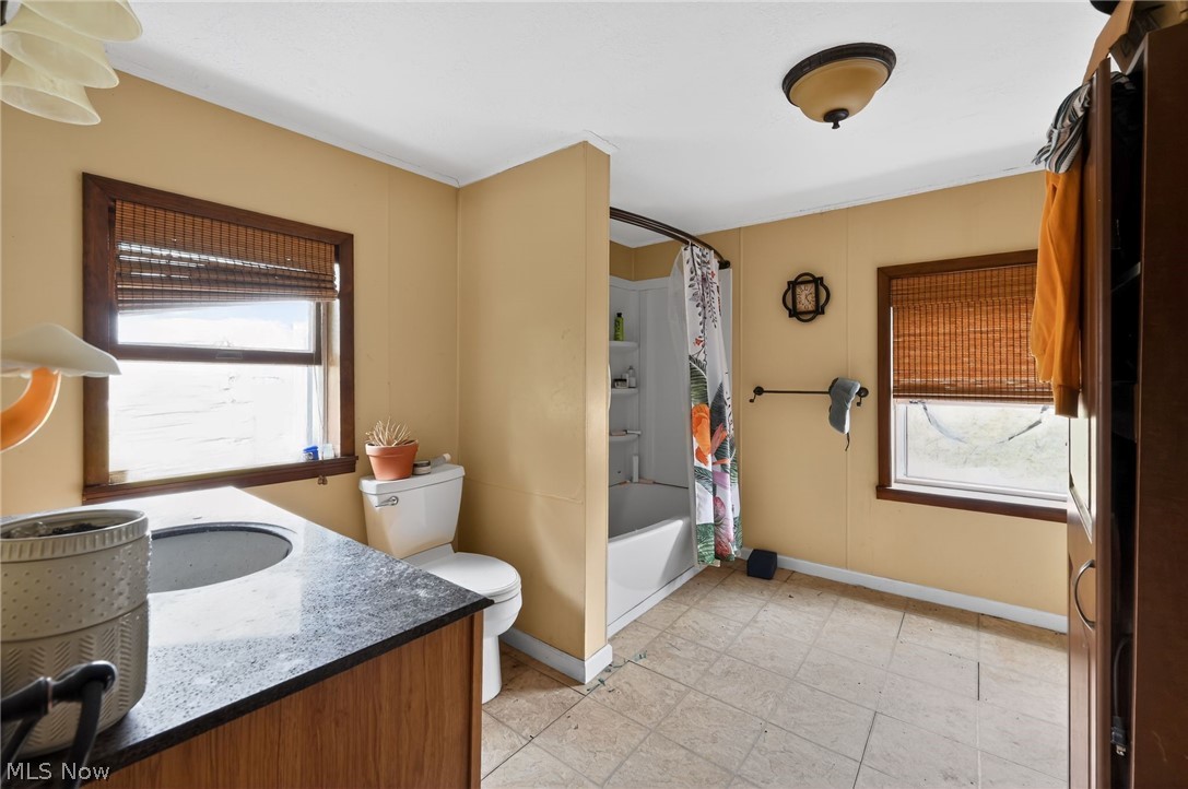 3680 New Hudson Road Orwell OH 44076