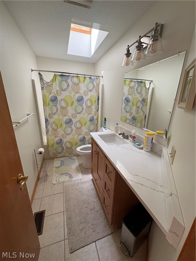 1557 Lake Crest Drive Roaming Shores OH 44084