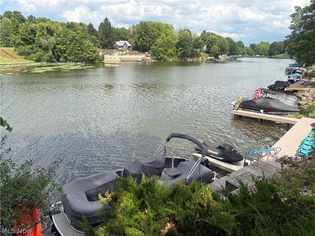 1557 Lake Crest Drive Roaming Shores OH 44084