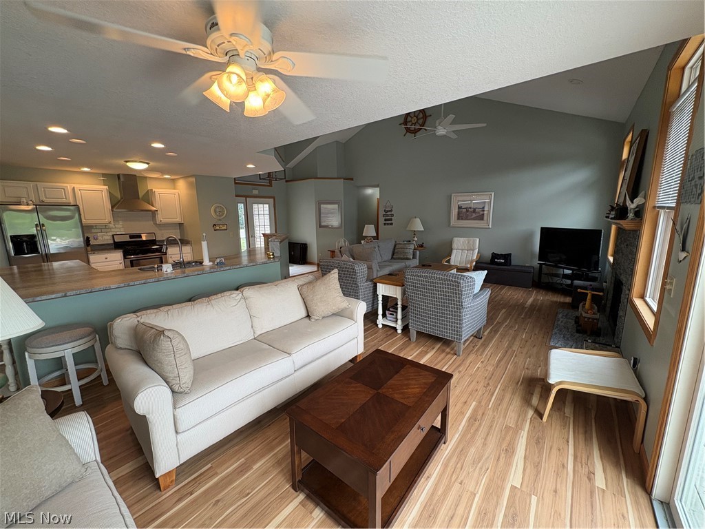 1557 Lake Crest Drive Roaming Shores OH 44084