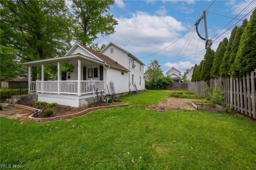 368 4th Drive NW New Philadelphia OH 44663