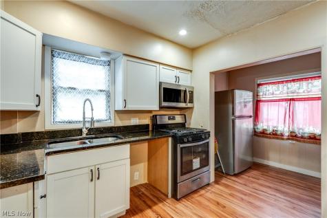 1026 Collinwood Avenue Akron OH 44310