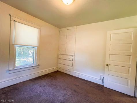 179 Jewett Street Akron OH 44305