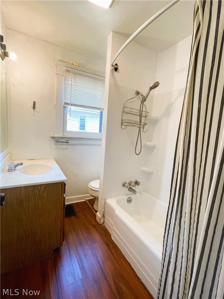 179 Jewett Street Akron OH 44305